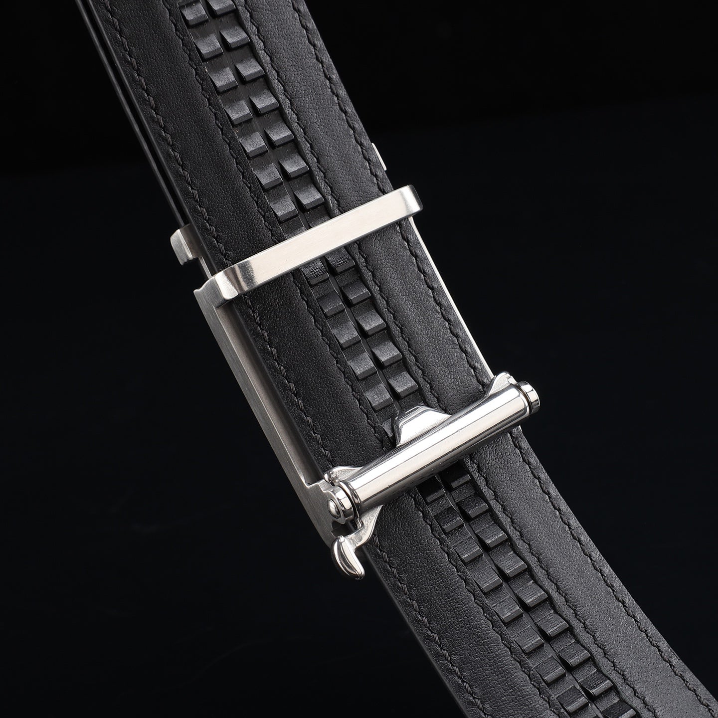 BELTLEY Black Nile Crocodile Leather Automatic Buckle Belt — 1.5"