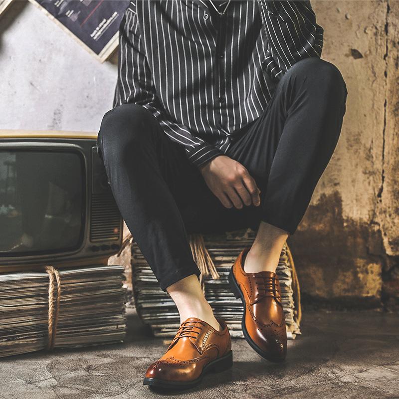 Formal Fashion Retro Brogue Men's Shoes